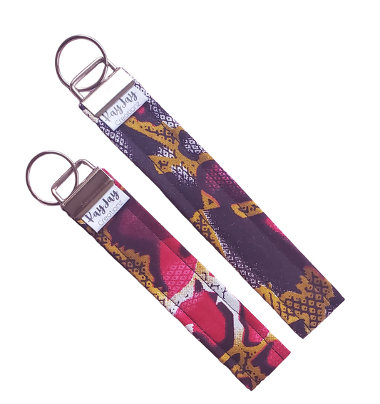 RED SNAKESKIN KEYCHAIN WRISTLET