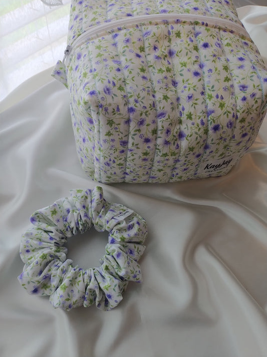 LAVENDER FLORAL CARRY-ALL BAG