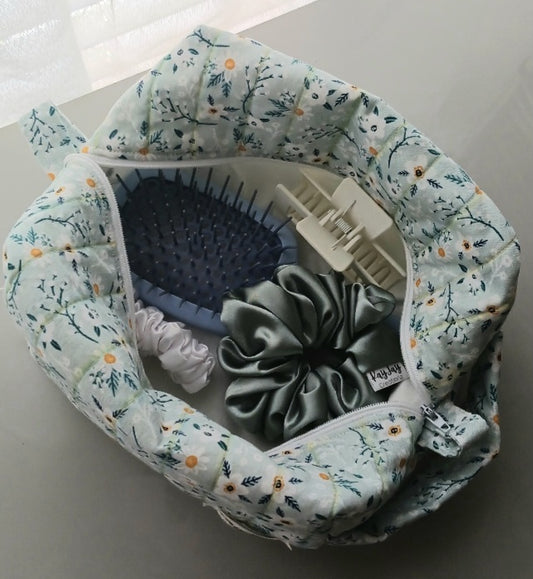 SAGE FLORAL CARRY-ALL BAG