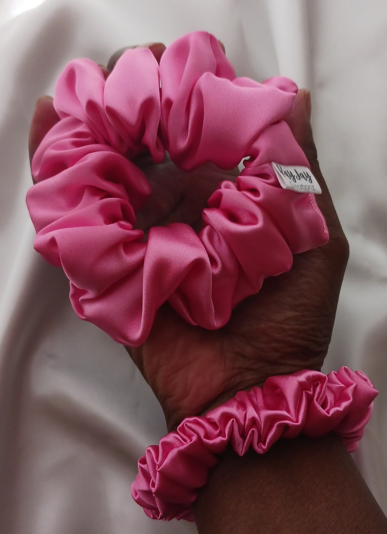 MEDIUM & MINI SCRUNCHIE SETS